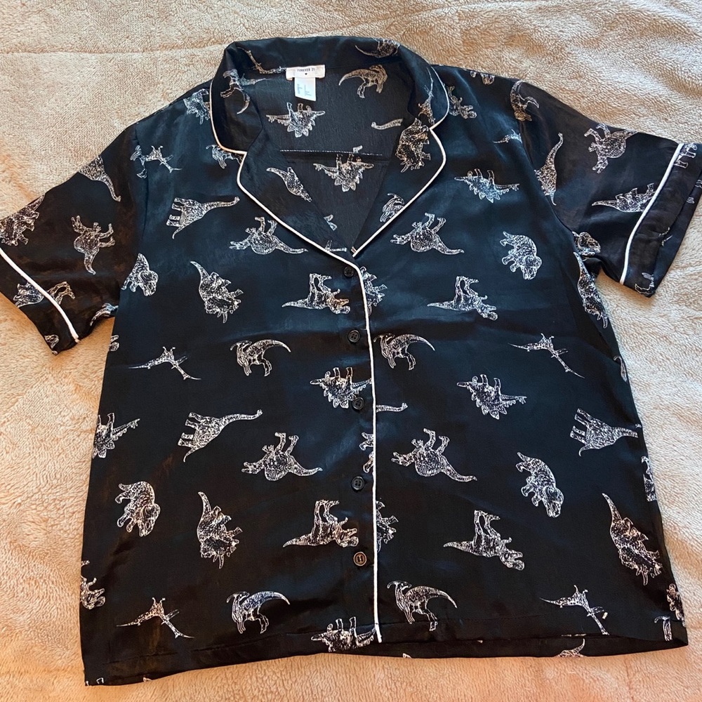 Forever21 black and white dinosaur pj set